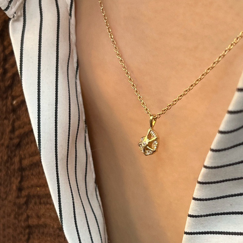 French Retro Light Luxury Niche Versatile Conch Necklace Gold Necklace Davidgold necklace david002