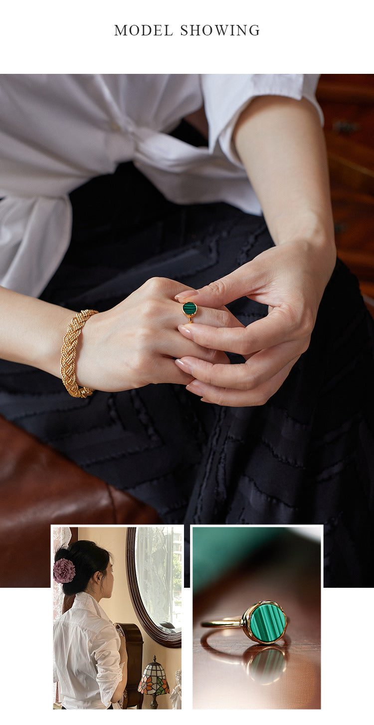 Fashionable Simple Vintage French Style Light Luxury Ring