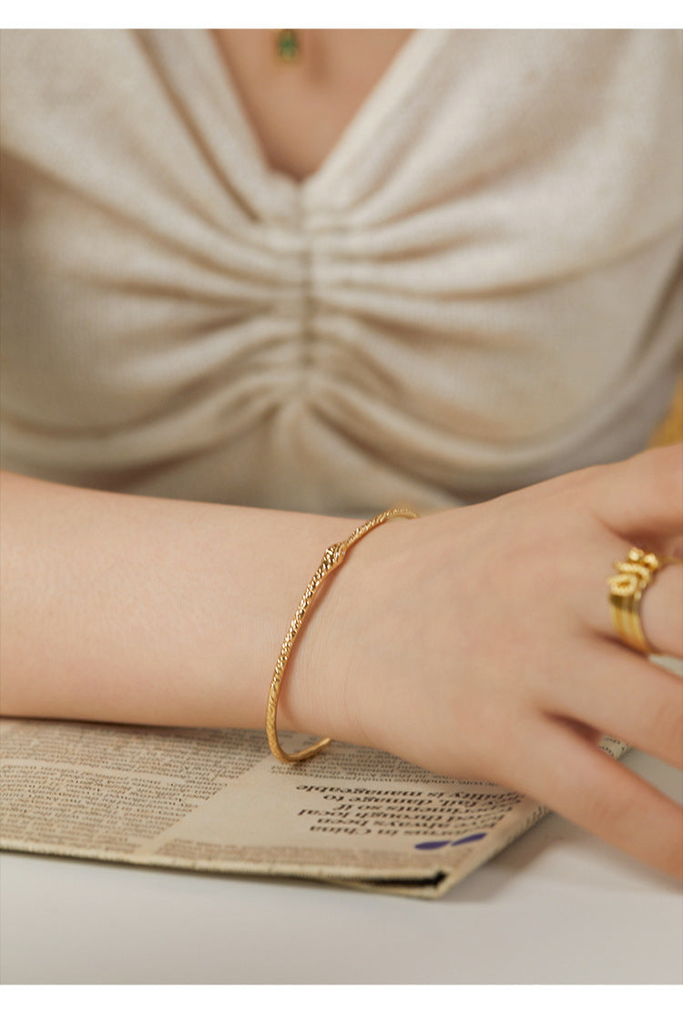 Copper Alloy Synthetic Zircon Bracelet French Style Elegant Light Luxury Retro Simple Fashion Bracelet Jewelry Gold Necklace Davidjewelry gold necklace david