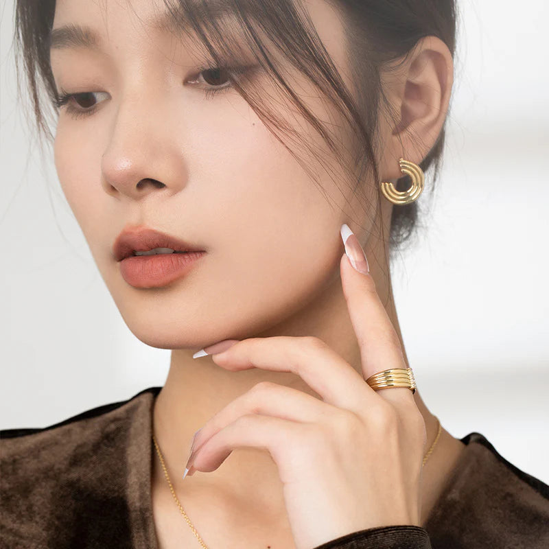 Original Design Fashionable and Elegant Lazy French Style Earrings Stud Earrings Simple David Gold Necklace Jewelrydavid gold necklace jewelry001