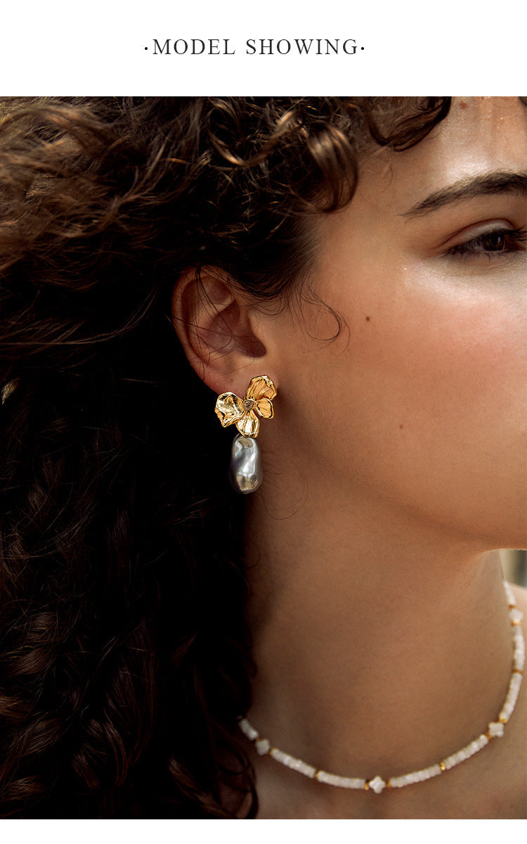 Flower Earrings Niche High-End Earrings Vintage Light Luxury Stud Earrings Women Jewelry Gold Necklacejewelry gold necklace001