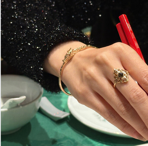 French Retro Dragon Year New Fashion Versatile Elegant Bracelet Jewelry Gold Necklacejewelry gold necklace