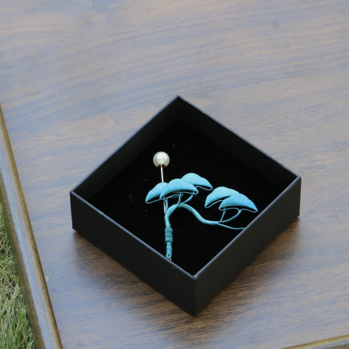 Woven Flower Brooch Chinese Intangible Cultural Heritage Brooch Daily Accessory