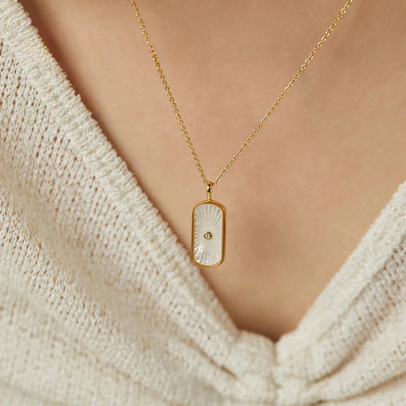 925 Silver Chain French Light Luxury Design Fashion Simple Style Necklace Pendant Gold Necklace Jewelrygold necklace jewelry002