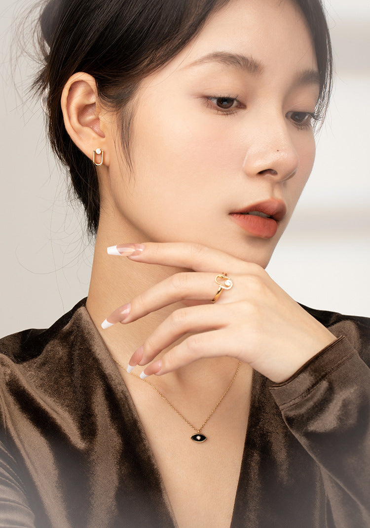 Synthetic Zircon Ring Made of Copper Alloy Gold Ring Light Luxury Inlaid Fashion Simple Adjustable Diamond-encrusted Niche Gold Necklace Jewelrygold necklace jewelry003