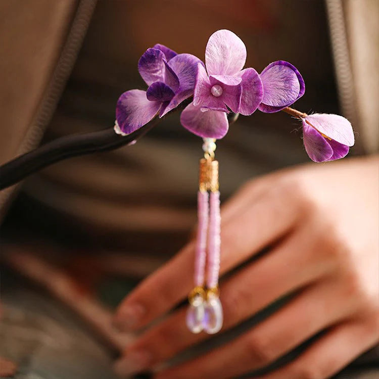 Chinese non-heritage velvet flower hairpin purple sandalwood purple flower petals hair pin David gold necklace yurman