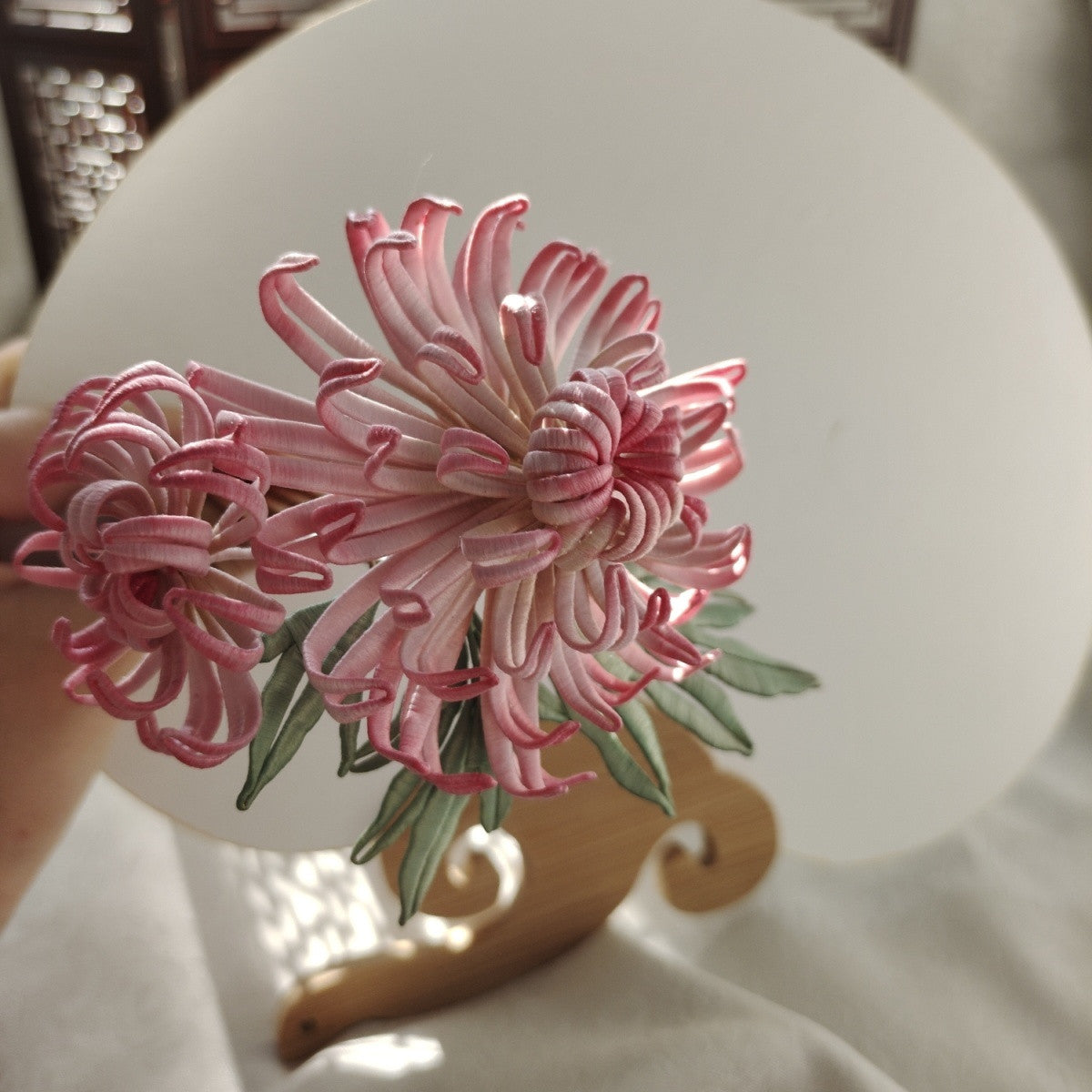 Handmade Chinese Intangible Cultural Heritage Woven Chrysanthemum Hairpin Accessory Hair Ornament Hair Stickgold Necklace Jewelry