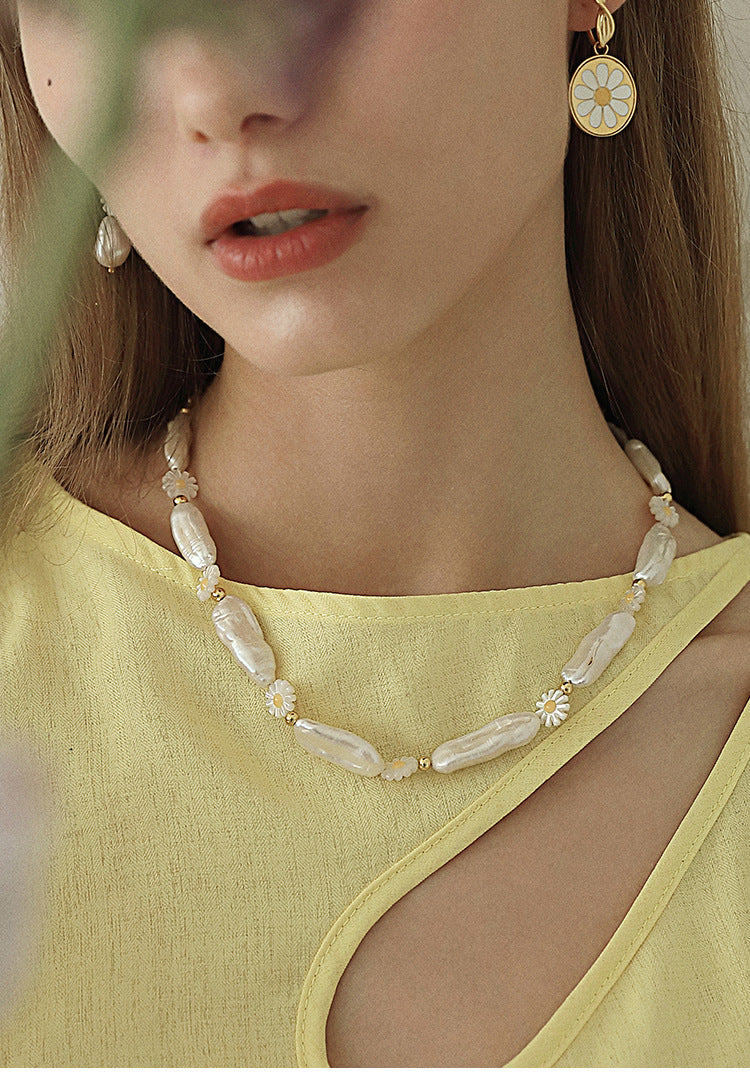 Baroque Pearl Necklace for Women, Light Luxury Elegant Jewelry, Niche Design Brand Choker Necklace, Collarbone Chain, Gold Necklace Jewelry, Gold Necklace Davidgold necklace david002