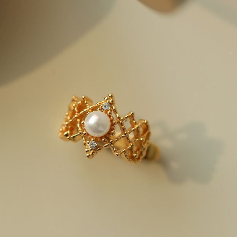 Copper Alloy Earrings Ear Clips 2022 New Trendy Women Painless French Retro Earrings Non-Pierced Ear Hooks David Gold Necklacedavid gold necklace005