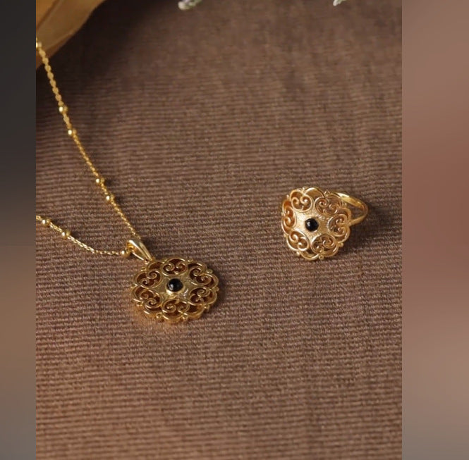 French Retro Chinese Style Melad Hardware Girl Warm Winter Agate Necklace Ring Gold Necklace Davidgold necklace david001