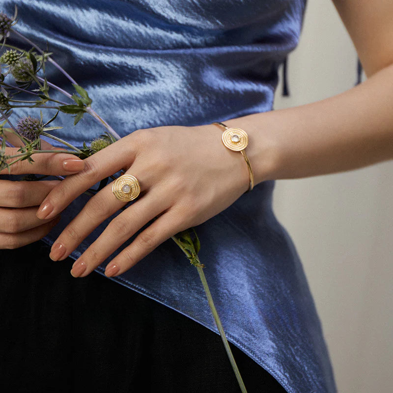 Copper Alloy Imitation Pearl Bracelet Southern French White Agate Bracelet Elegant Simple French Retro Personality Fashion Bracelet David Jewelrydavid jewelry004