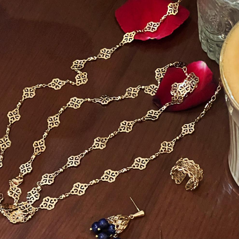 French Retro Melad Fashion Versatile Necklace Sweater Chain Spring Summer Long Necklace Jewelry Gold Necklace David Gold Necklacedavid gold necklace002