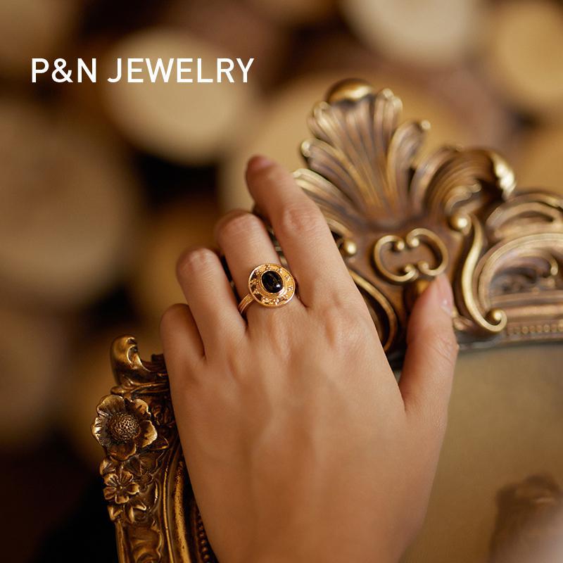 French Minimalist Retro Fashion Elegant Light Luxury Ring