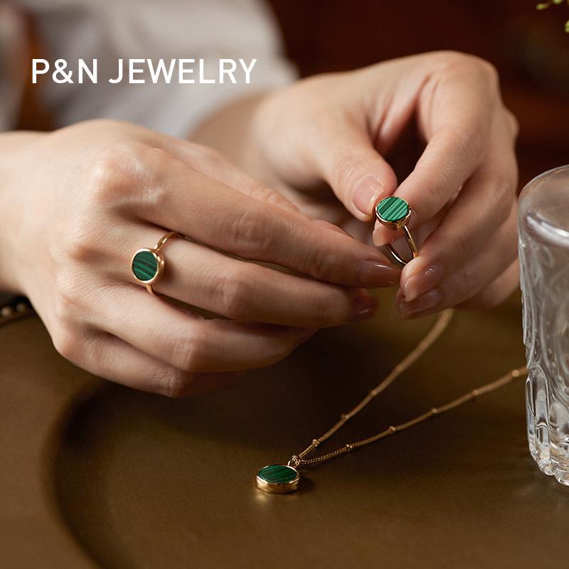 Fashionable Simple Vintage French Style Light Luxury Ring