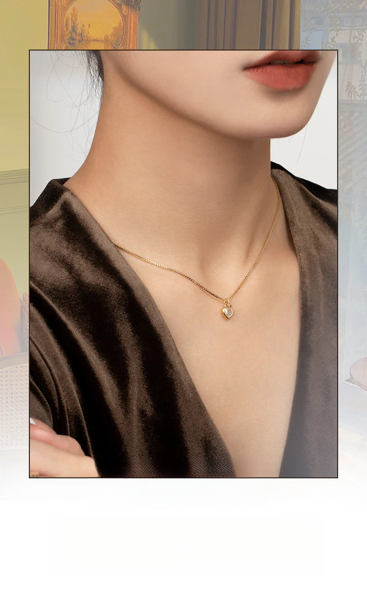 Synthetic Zircon Pendant Necklace with Copper Alloy, Inlaid with Diamonds, Light Luxury Full Diamond, Niche Simple Gold Necklace Jewelrygold necklace jewelry002