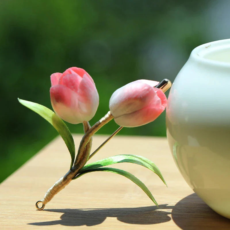 Chinese Handmade Intangible Cultural Heritage Silk Velvet Flower Tulip Brooch Accessory Fresh Feeling David Gold Necklace Yurman