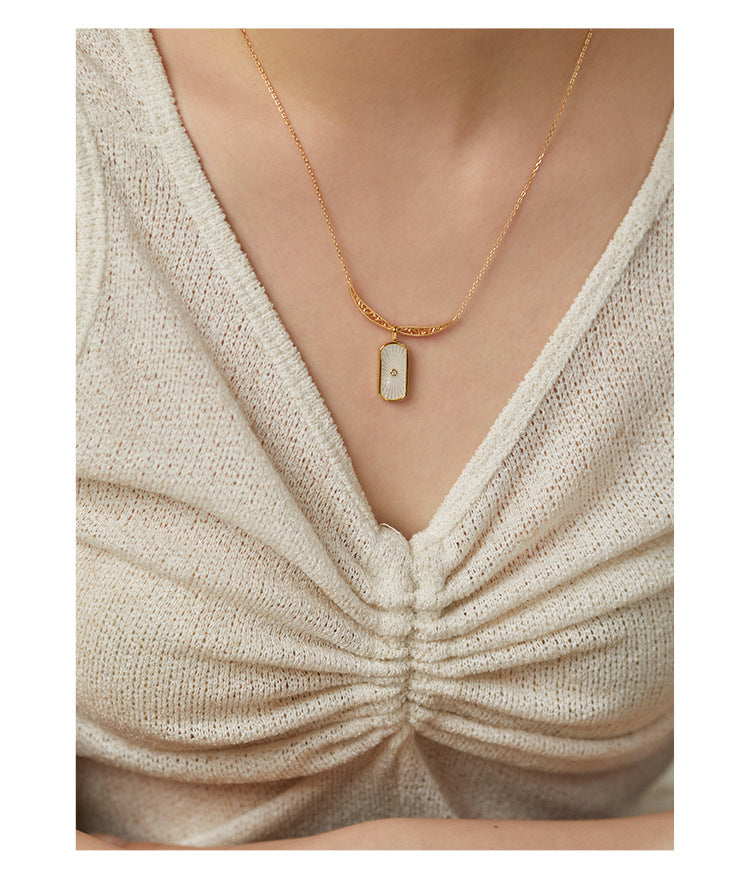 925 Silver Chain French Light Luxury Design Fashion Simple Style Necklace Pendant Gold Necklace Jewelrygold necklace jewelry002