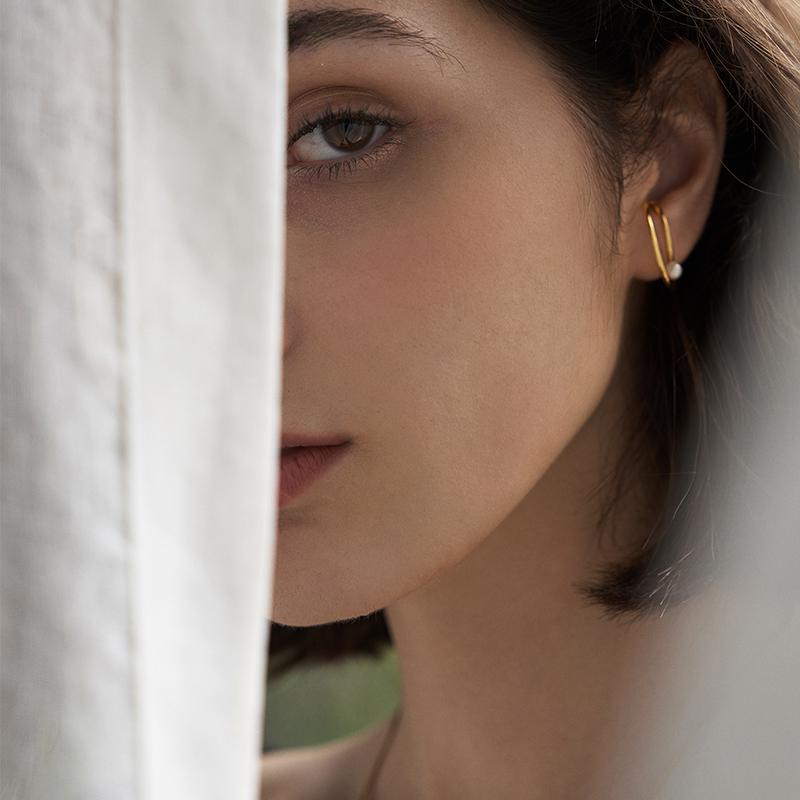 Ear Clip Type Painless No Ear Piercing Female Temperament Niche Ear Hook Side Ear Bone Clip 0528