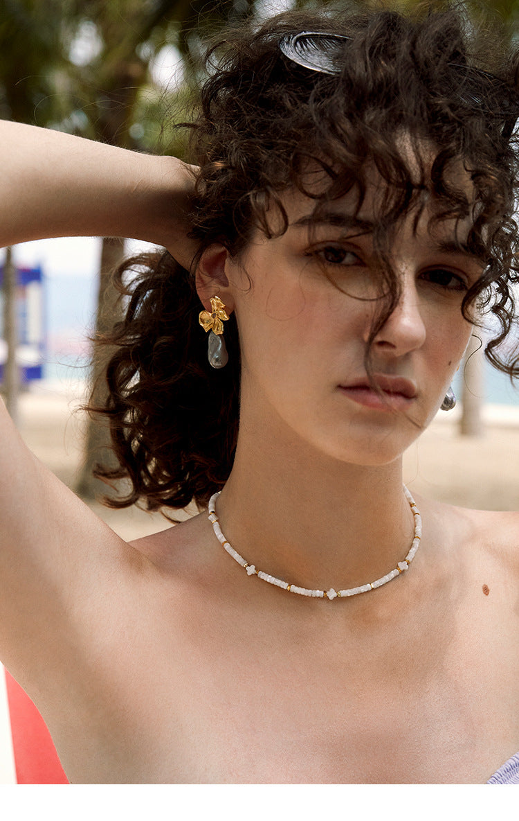 Flower Earrings Niche High-End Earrings Vintage Light Luxury Stud Earrings Women Jewelry Gold Necklacejewelry gold necklace001