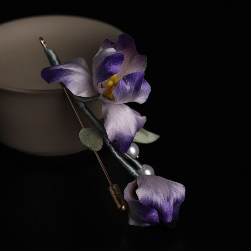 Iris Velvet Flower Brooch| Intangible Cultural Heritage Handmade Accessory