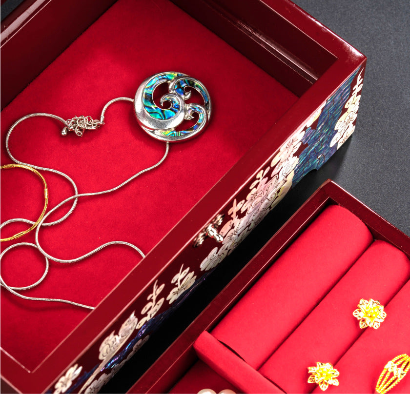 Lacquer Jewelry Box with Mother-of-Pearl, Wedding Gift, High-End Wooden Ear Jewelry Necklace Storage Box, Chinese Style Lockable Jewelry Box, Gold Necklace, Tiffany Jewelry, Davidgold necklace Tiffany jewelry david