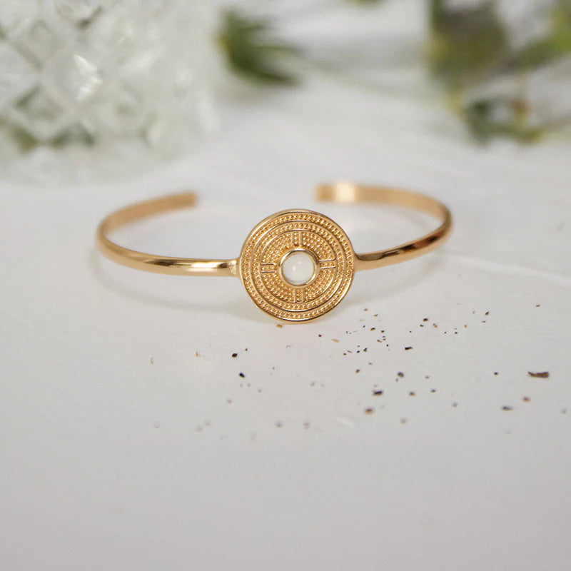 Copper Alloy Imitation Pearl Bracelet Southern French White Agate Bracelet Elegant Simple French Retro Personality Fashion Bracelet David Jewelrydavid jewelry004