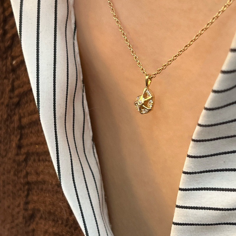 French Retro Light Luxury Niche Versatile Conch Necklace Gold Necklace Davidgold necklace david002