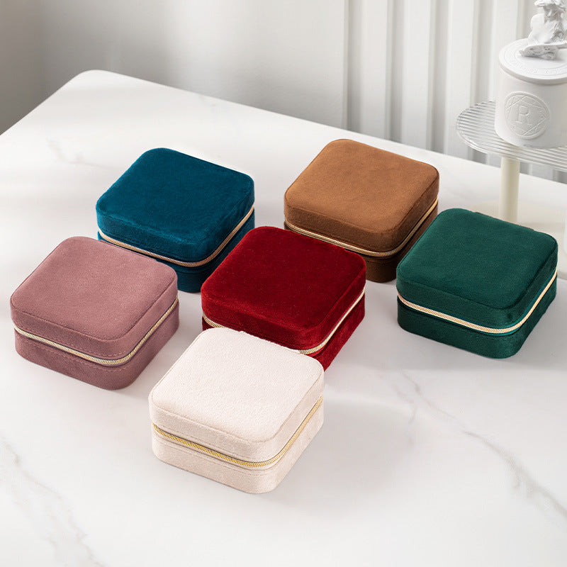 Christmas Gift High-end Velvet Jewelry Box Travel Portable Jewelry Box Earrings Necklace Ring Box Cross-border Jewelry Tiffany Gold Necklace Davidjewelry Tiffany gold necklace david