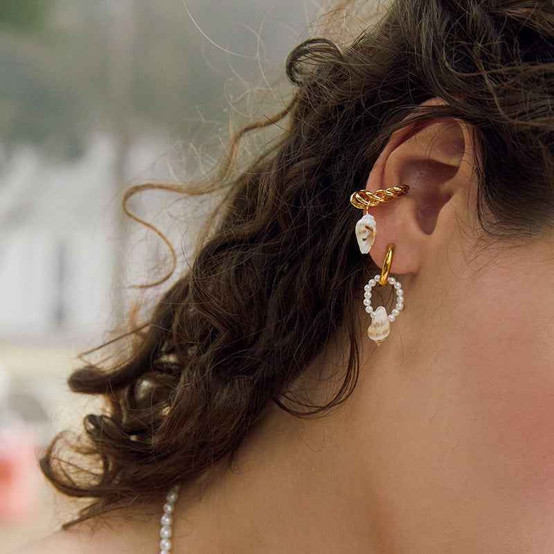 Copper Alloy Earrings Conch Ear Clip Female No Ear Piercing Earrings Unique Design french Ear Bone Clip Gold Necklace David Jewelrygold necklace david jewelry001