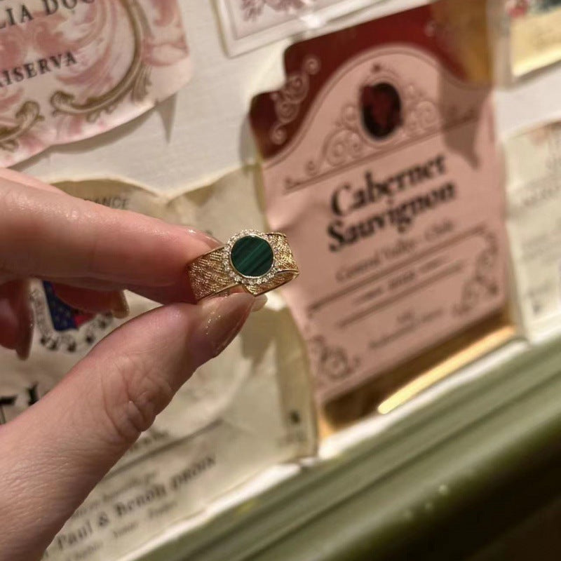 French Retro Filigree Simple Luxury Fashion Ring Gold Necklace Jewelrygold necklace jewelry003