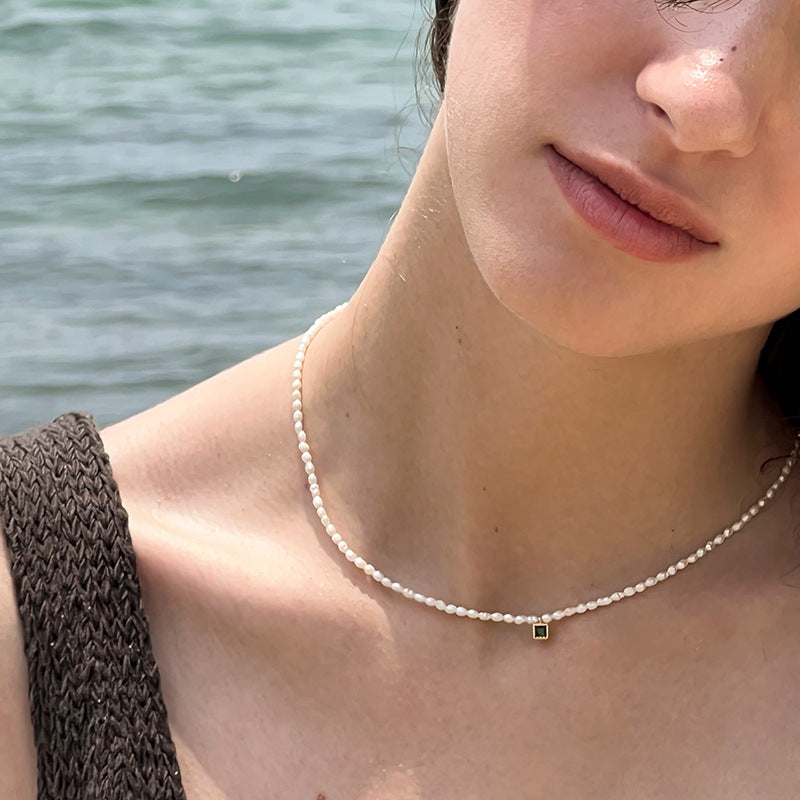 French Style Pearl Necklace for Women, New Trendy Small Square Diamond Design Clavicle Chain, 002Fashionable and Elegant Necklace with a Sense of Sophistication, Jewelry Davidjewelry david002