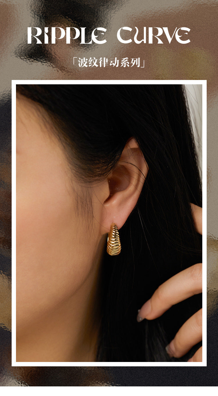 Copper Alloy Earrings French Retro Style Fashionable Light Luxury Simple Earrings