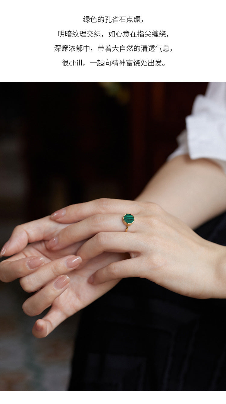 Fashionable Simple Vintage French Style Light Luxury Ring