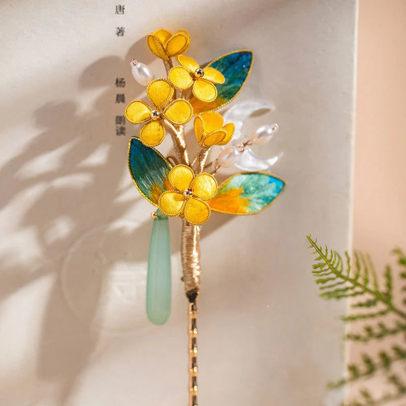 Chinese Intangible Cultural Heritage Handmade Osmanthus flower Velvet Flower Hairpin Ancient Style High-end Hairpin National Style Cheongsam Gift Jewelry David Gold Necklace Yurman