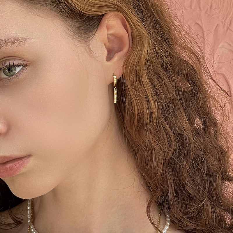 New Trendy High-end Feel Pure Silver Earrings French Light Luxury Niche Hoop Earrings