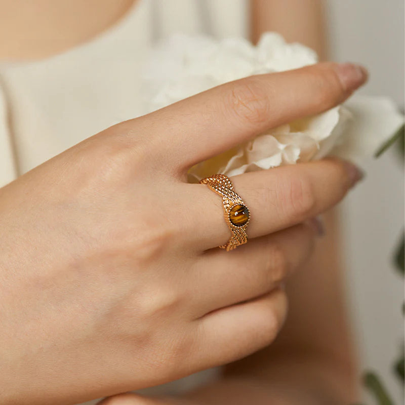 Copper Alloy Ring French Minimalist Braided Fashion Light Luxury Design Sense Ring Index Finger Ring Jewelry Gold Necklace Davidjewelry gold necklace david003