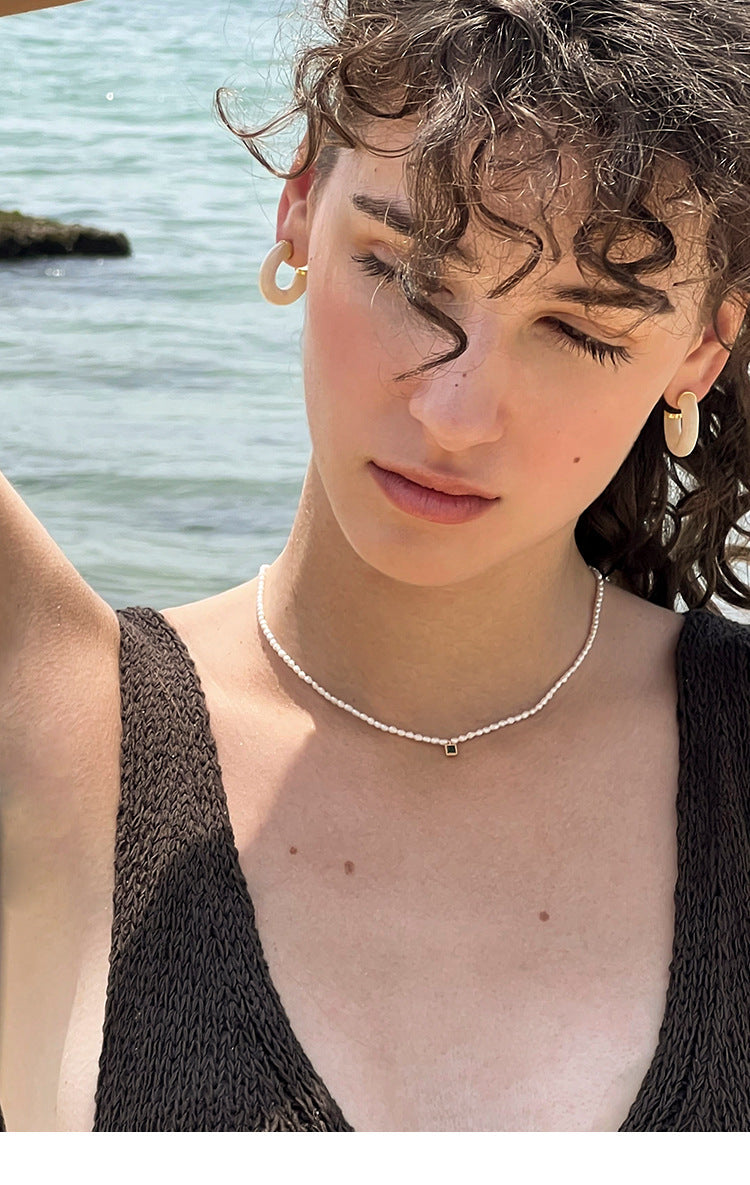 French Style Pearl Necklace for Women, New Trendy Small Square Diamond Design Clavicle Chain, 002Fashionable and Elegant Necklace with a Sense of Sophistication, Jewelry Davidjewelry david002