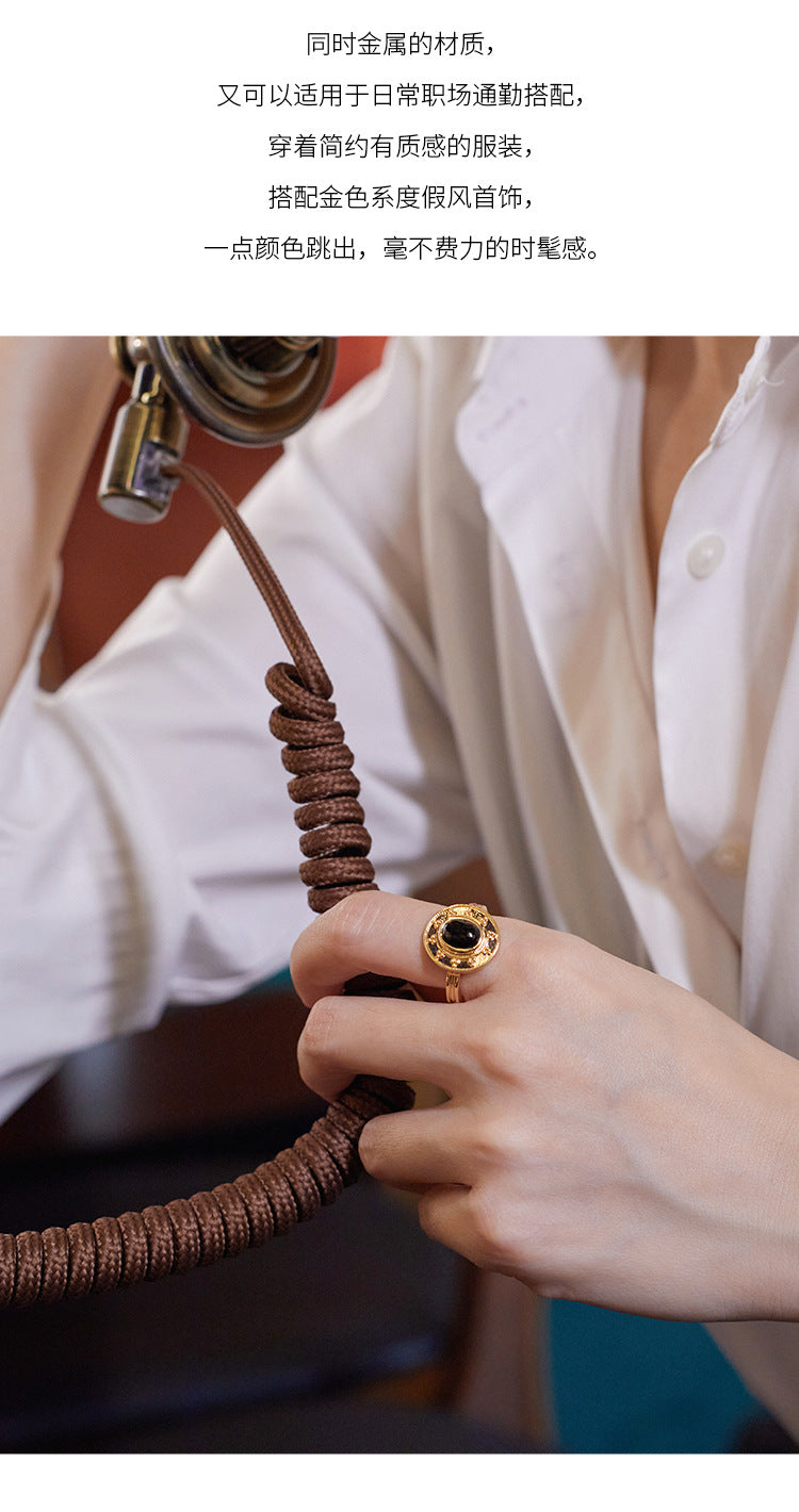 French Minimalist Retro Fashion Elegant Light Luxury Ring