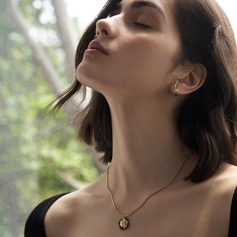 9de5619e-dfb9-4eb8-9e21-dbd6d8140f9f