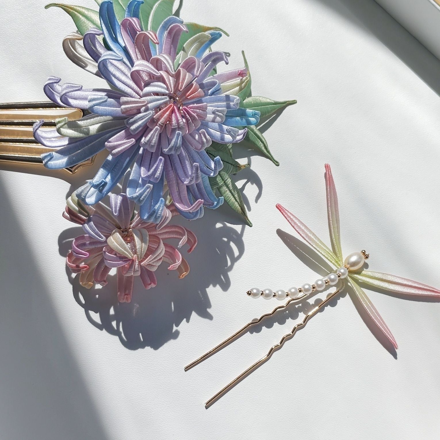 Handmade Chinese Intangible Cultural Heritage Woven Chrysanthemum Hairpin Accessory Hair Ornament Hair Stickgold Necklace Jewelry