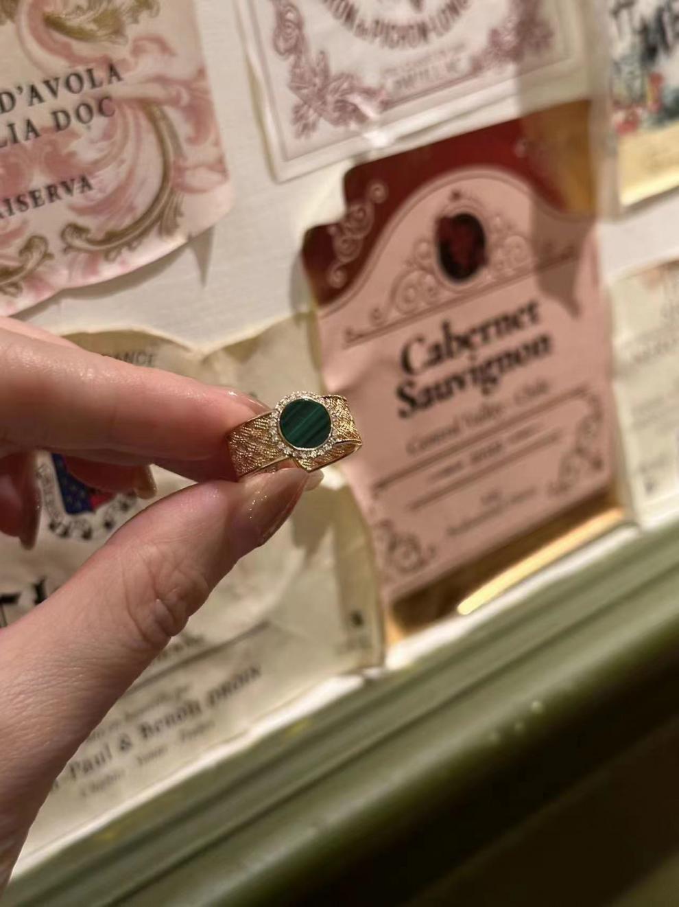 French Retro Filigree Simple Luxury Fashion Ring Gold Necklace Jewelrygold necklace jewelry003