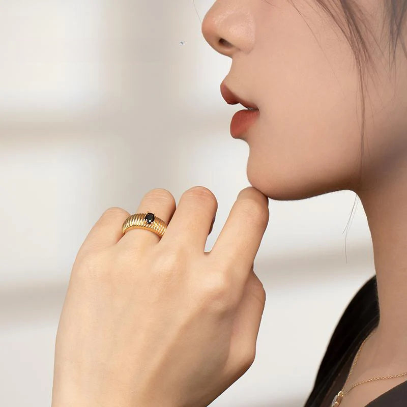 Elegant Lazy Light Luxury Simple Personality Design Southern France Series Ring Gold Necklace David Jewelrygold necklace david jewelry003