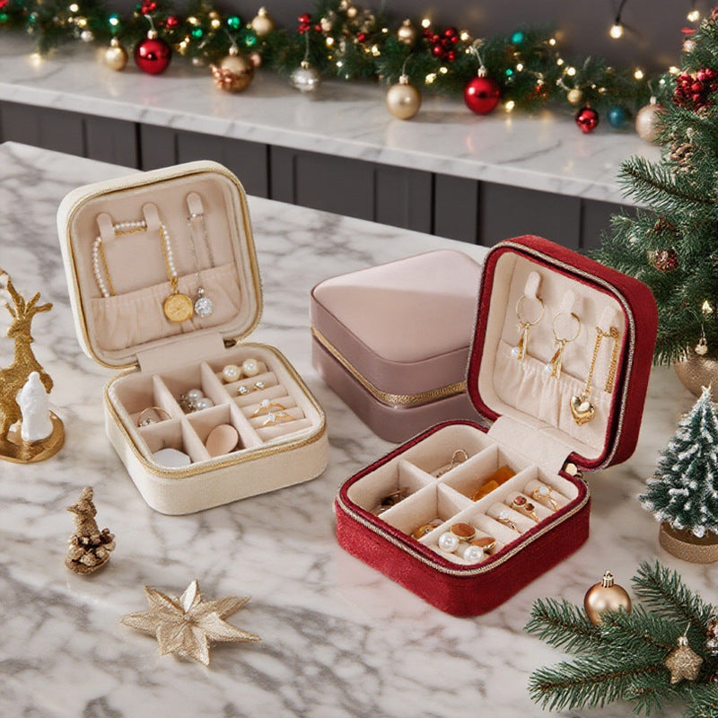 Christmas Gift High-end Velvet Jewelry Box Travel Portable Jewelry Box Earrings Necklace Ring Box Cross-border Jewelry Tiffany Gold Necklace Davidjewelry Tiffany gold necklace david