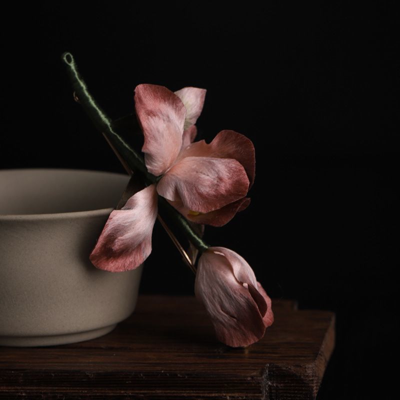 Iris Velvet Flower Brooch| Intangible Cultural Heritage Handmade Accessory