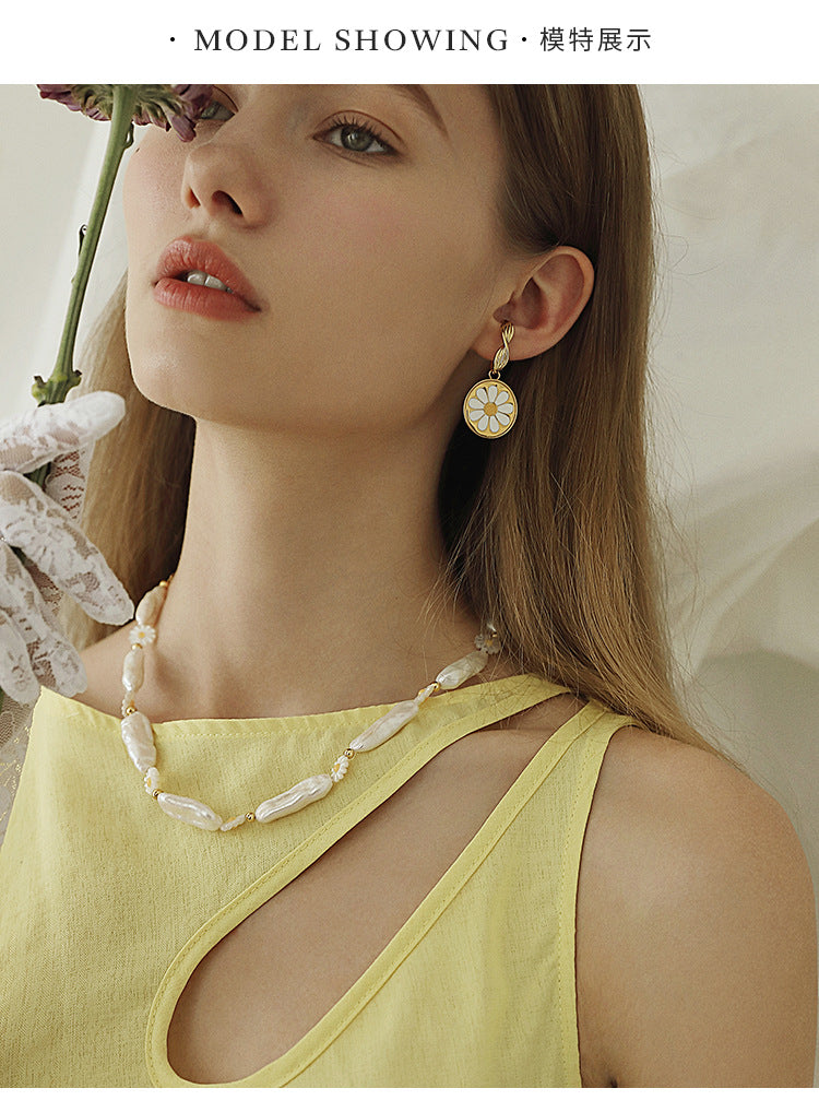 Baroque Pearl Necklace for Women, Light Luxury Elegant Jewelry, Niche Design Brand Choker Necklace, Collarbone Chain, Gold Necklace Jewelry, Gold Necklace Davidgold necklace david002