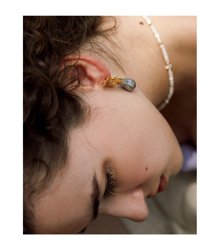 Flower Earrings Niche High-End Earrings Vintage Light Luxury Stud Earrings Women Jewelry Gold Necklacejewelry gold necklace001