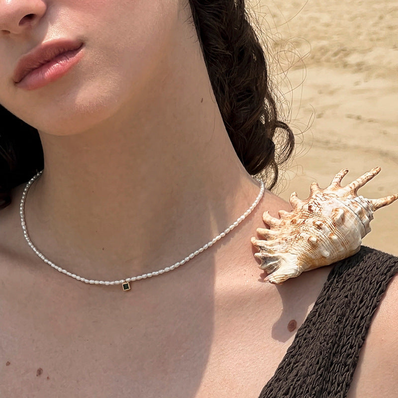 French Style Pearl Necklace for Women, New Trendy Small Square Diamond Design Clavicle Chain, 002Fashionable and Elegant Necklace with a Sense of Sophistication, Jewelry Davidjewelry david002